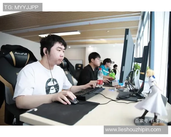 DOTA2深度解析：探讨V5战队在比赛中的战术意识与团队协作技巧